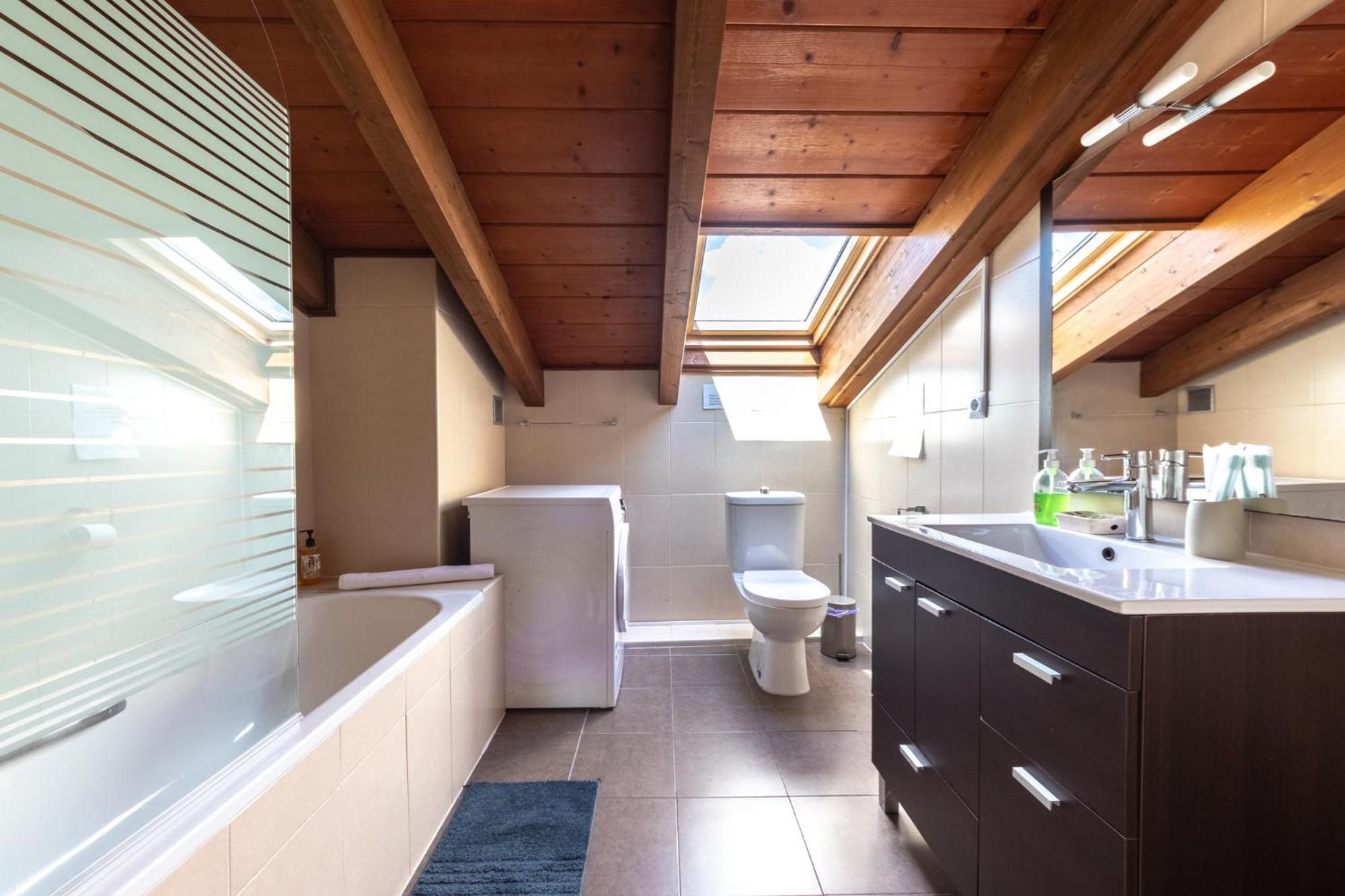 43B Nature With Parking By Aston Rentals Otañes Екстериор снимка